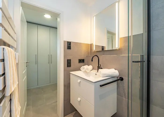 Dr-ross-strasse 25, App 11